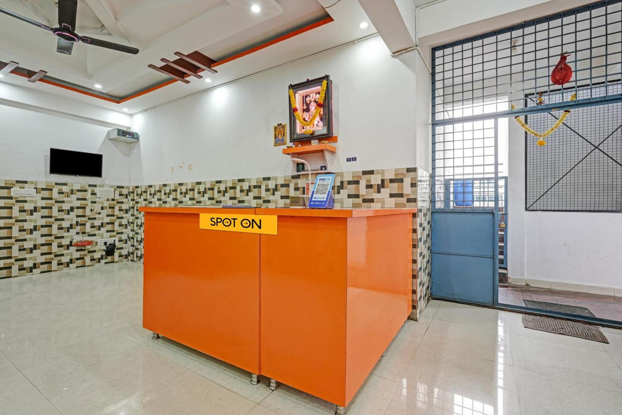Spot On Anugraha Residency Otel Kumbalgod Dış mekan fotoğraf